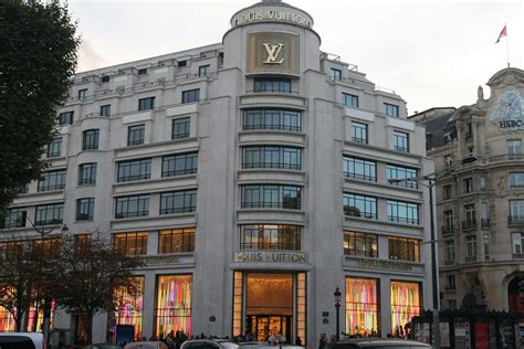 champ elysees louis vuitton|louis vuitton champs elysees appointment.